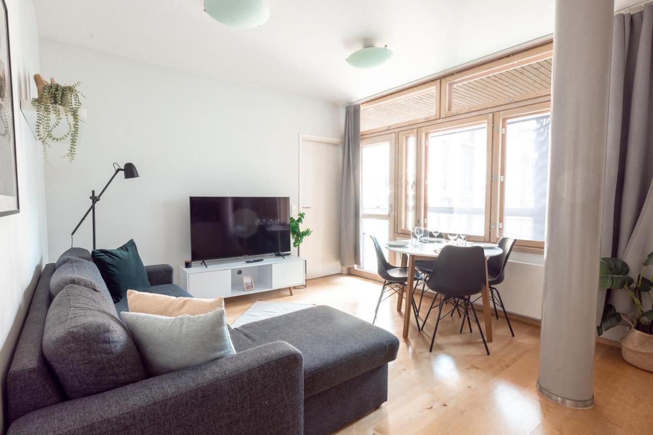 2Ndhomes Stylish 1Br Home With Balcony And Sauna In Kamppi Center 赫尔辛基 外观 照片